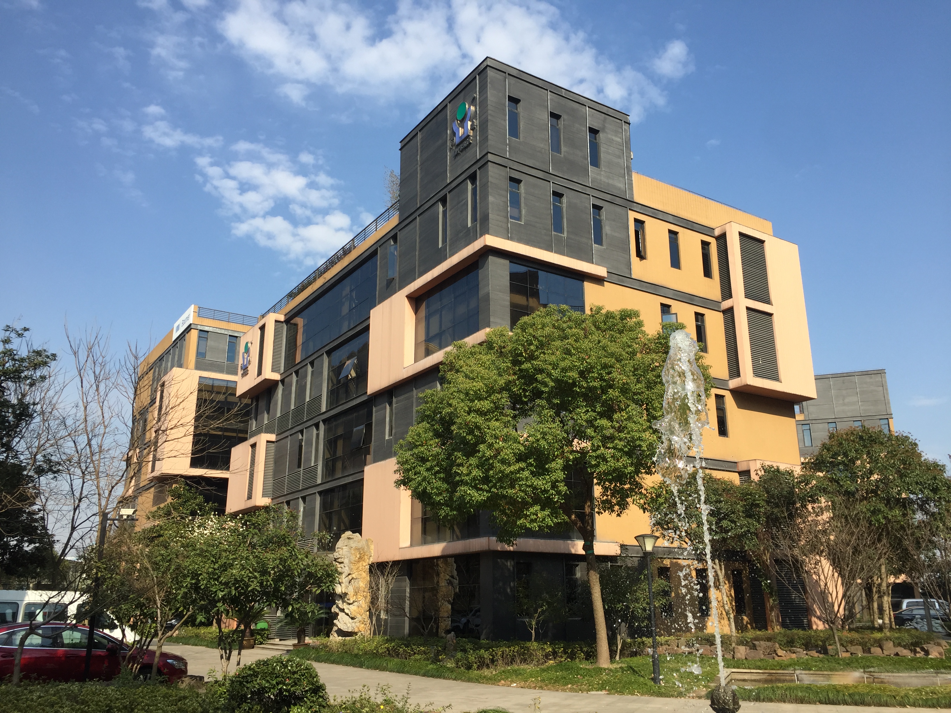 上海尊龙凯时人生就是搏环？萍加邢薰